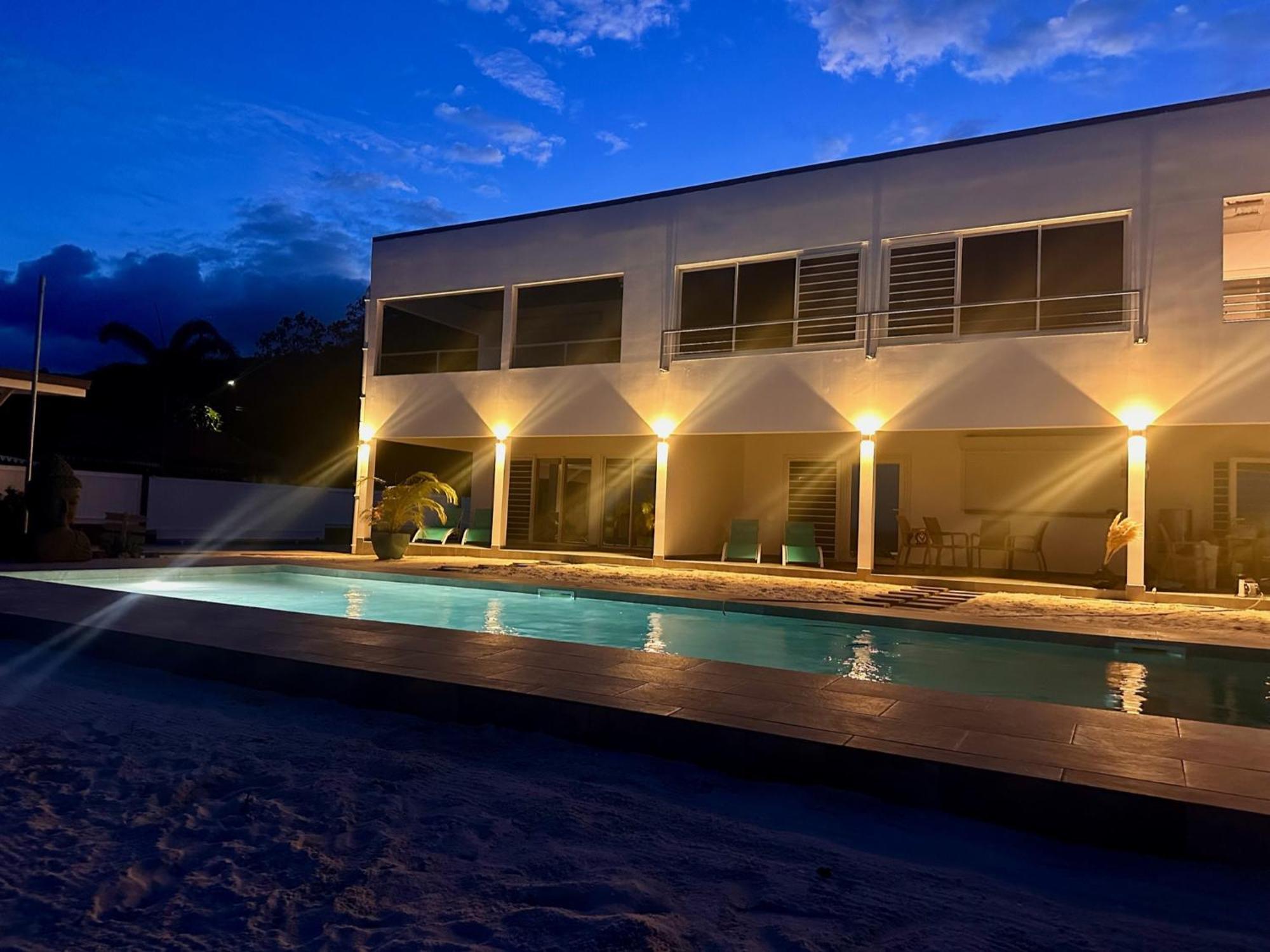 Pension Irivai Appartement Puatou 1 Chambre Bord De Mer Uturoa Exteriör bild