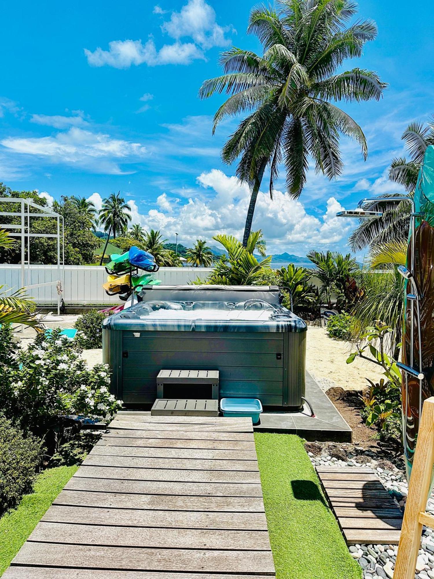 Pension Irivai Appartement Puatou 1 Chambre Bord De Mer Uturoa Exteriör bild